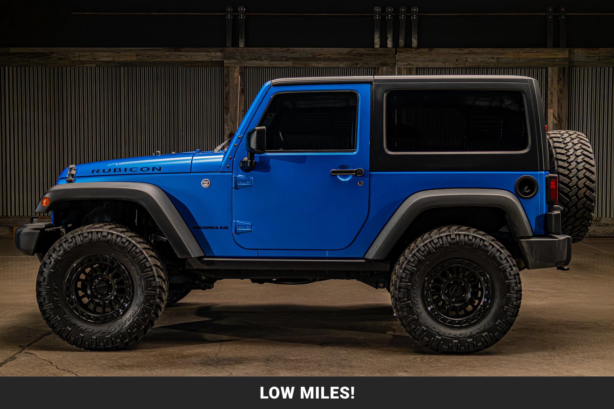 Used 2016 Jeep Wrangler Rubicon w/ Dual Top Group AWD/4WD image 6