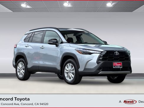 New 2026 Toyota Corolla Cross LE FWD image 1