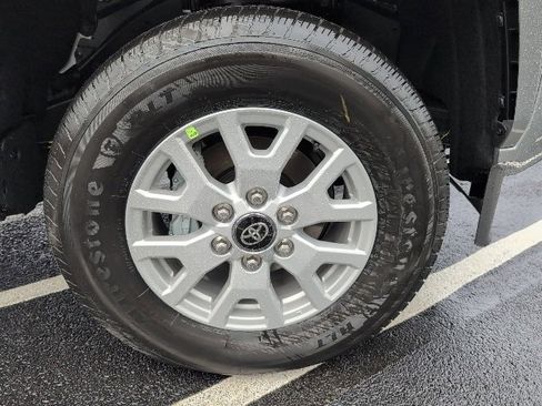 New 2025 Toyota Tacoma SR5 image 5