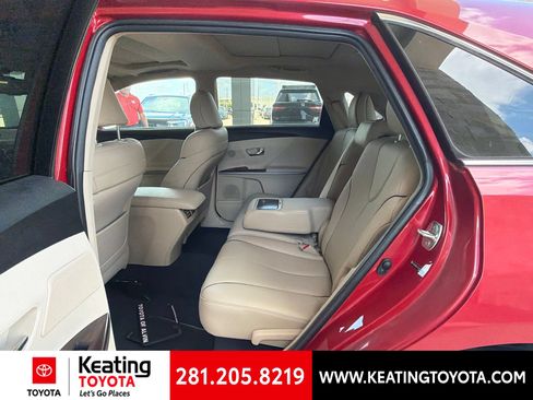 Used 2015 Toyota Venza XLE w/ XLE Premium Package FWD image 12