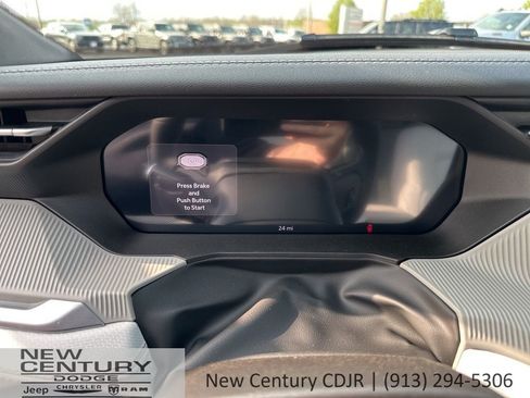 New 2026 Jeep Cherokee Limited AWD/4WD image 23