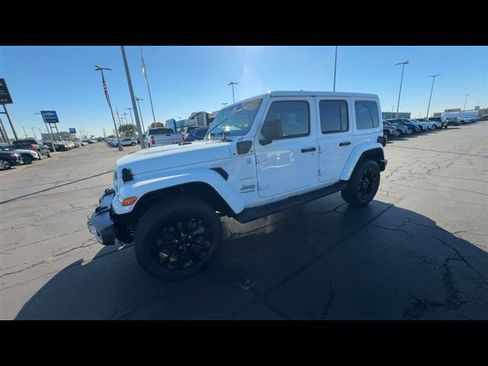 Used 2021 Jeep Wrangler Unlimited Sahara w/ Cold Weather Group image 4