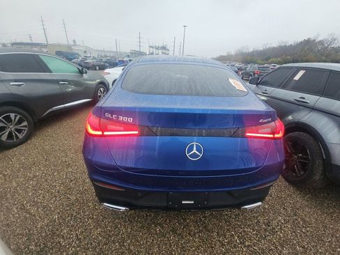 Used 2024 Mercedes-Benz GLC 300 4MATIC w/ AMG Line image 2