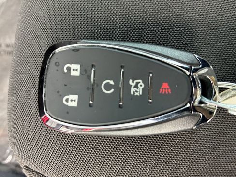 Used 2021 Chevrolet Camaro LT RWD image 21