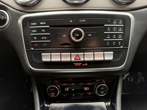 Used 2018 Mercedes-Benz CLA 250 image 14