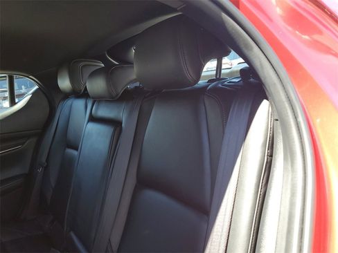 Used 2019 MAZDA MAZDA3 Hatchback w/ Preferred Package image 15