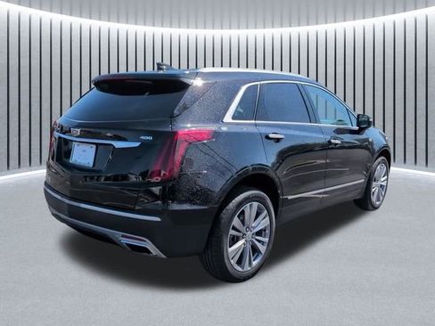 Certified 2024 Cadillac XT5 Premium Luxury AWD/4WD image 4