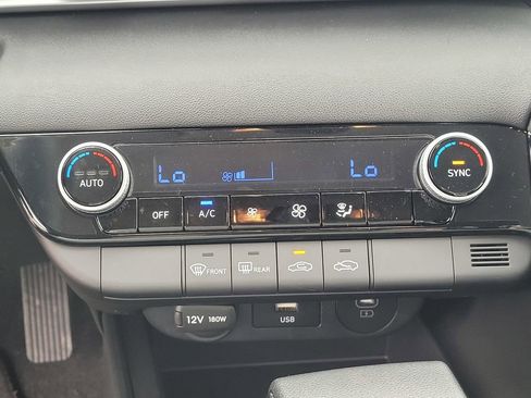 New 2026 Hyundai Elantra Blue image 18