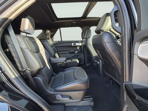 Used 2023 Ford Explorer ST w/ Equipment Group 401A image 12