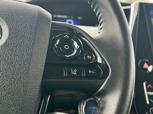 Certified 2022 Toyota Prius Prime XLE image 32