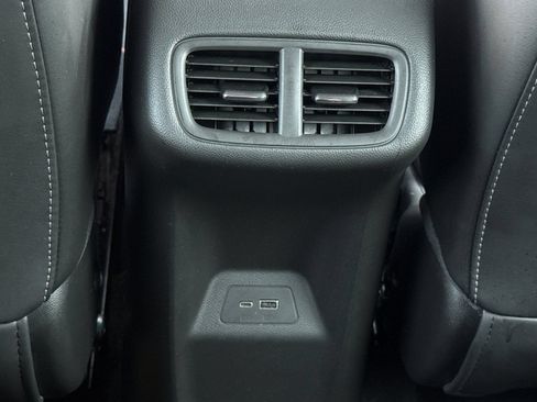 Used 2024 Buick Envision Preferred AWD/4WD image 42