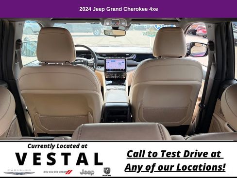 Used 2024 Jeep Grand Cherokee Limited 4xe AWD/4WD image 13