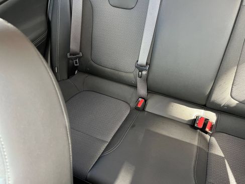 Used 2025 Buick Encore GX Preferred FWD image 40