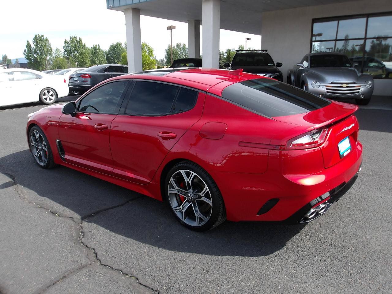 Used 2018 Kia Stinger GT2 RWD image 3