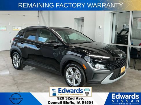 Used 2023 Hyundai Kona SEL w/ Cargo Package AWD/4WD image 2