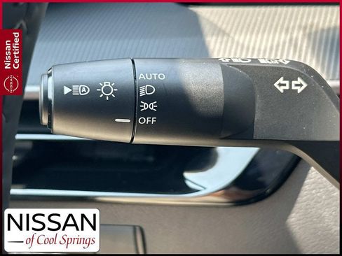 Certified 2025 Nissan Murano SV AWD/4WD image 32