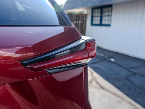 Used 2018 Lexus NX 300 Base image 12