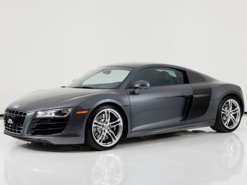 Used 2011 Audi R8 V10 AWD/4WD image 7