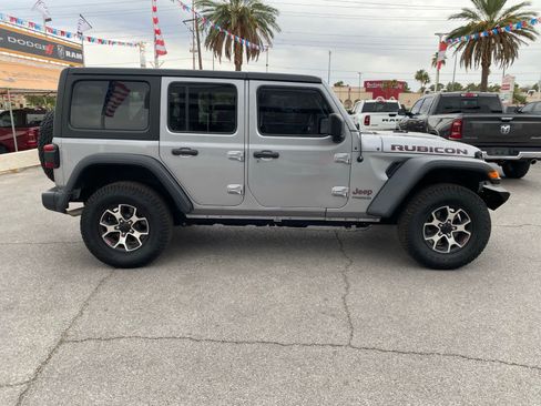 Used 2021 Jeep Wrangler Unlimited Rubicon AWD/4WD image 5