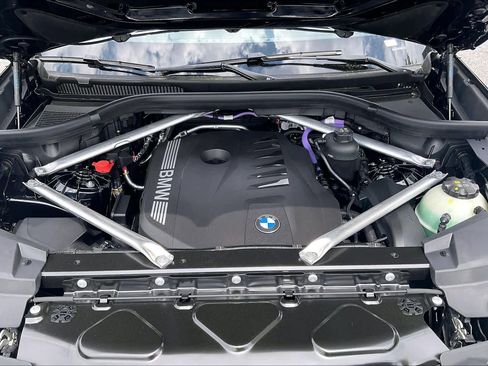 New 2026 BMW X5 xDrive40i AWD/4WD image 16