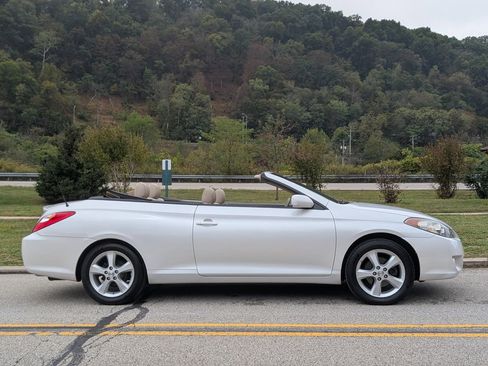 Used 2006 Toyota Solara SLE image 20