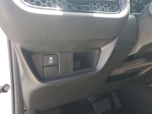 Used 2025 Honda HR-V LX image 23