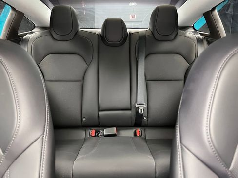 Used 2026 Tesla Model 3 image 25