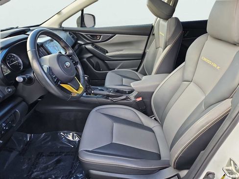 Used 2022 Subaru Crosstrek 2.5i Sport w/ Moonroof Package image 29