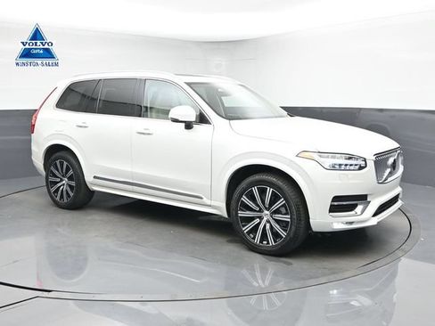 Used 2024 Volvo XC90 B5 Core w/ Protection Package Premier AWD/4WD image 1