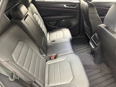 Used 2024 Volkswagen Atlas Cross Sport SEL R-Line AWD/4WD image 43