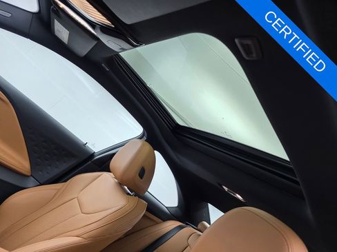 Certified 2024 BMW 230i Coupe w/ Convenience Package RWD image 12