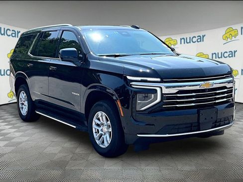 Used 2025 Chevrolet Tahoe LT AWD/4WD image 1