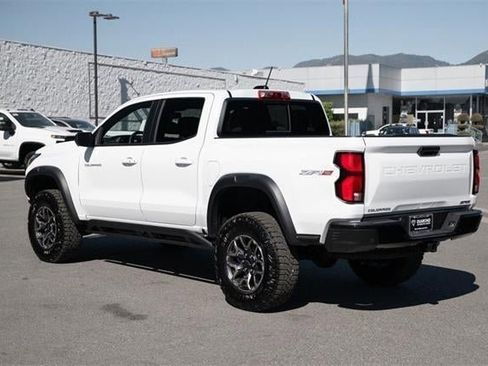 New 2026 Chevrolet Colorado ZR2 w/ Off-Road Front Bumper Package image 6