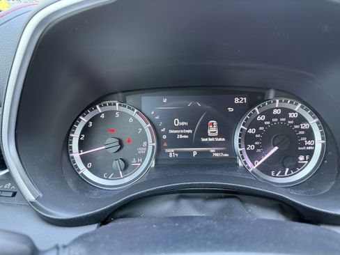 Used 2023 Toyota Highlander XSE FWD image 18