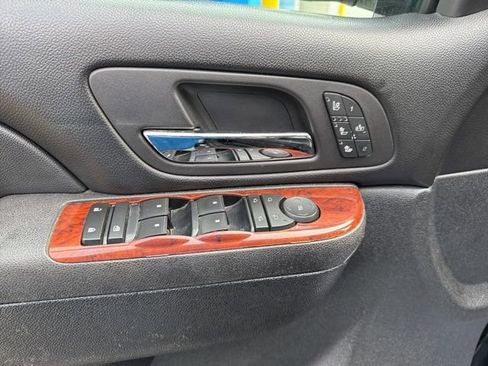 Used 2013 GMC Sierra 2500 SLT w/ SLT Convenience Package image 8