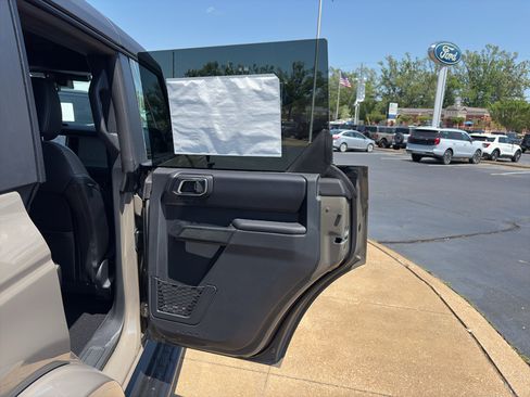 New 2026 Ford Bronco Outer Banks AWD/4WD image 21