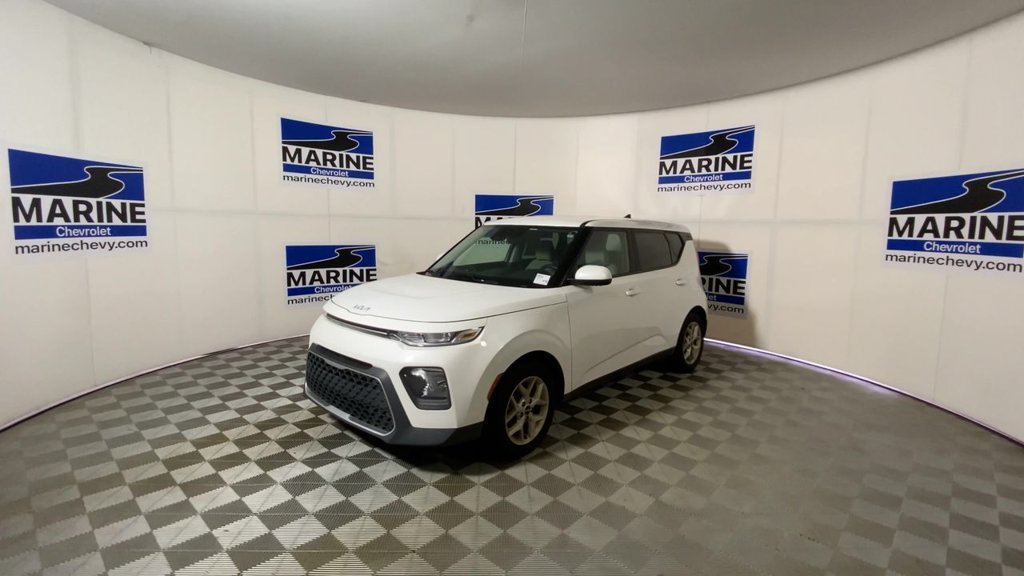 Used 2022 Kia Soul LX w/ Technology Package FWD image 6