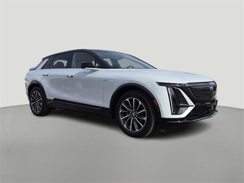 New 2026 Cadillac Lyriq Premium Sport image 8