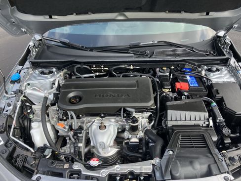 Used 2025 Honda Civic Sport image 36