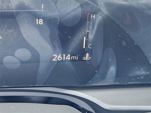 New 2025 Buick Envista Preferred w/ Convenience II Package image 23