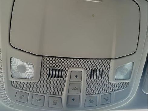 Used 2014 Ford Fusion Titanium FWD image 22