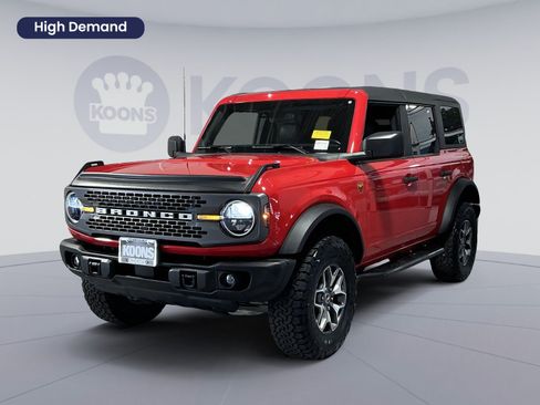 Used 2023 Ford Bronco Badlands AWD/4WD image 1