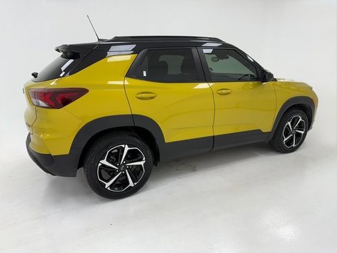 Used 2023 Chevrolet TrailBlazer RS w/ Sun and Liftgate Package image 41
