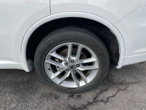 Used 2024 Dodge Durango GT image 12