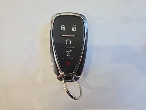 Used 2018 Chevrolet Equinox LT AWD/4WD image 31