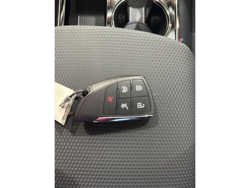 New 2026 Chevrolet Equinox RS w/ LPO, Floor Liner Package image 28