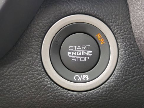 New 2026 RAM 3500 Laramie AWD/4WD image 30