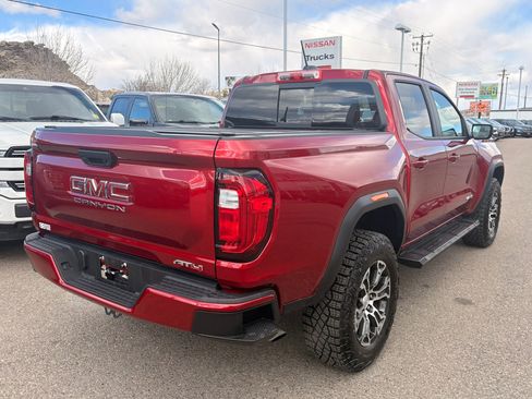 Used 2024 GMC Canyon AT4 image 5