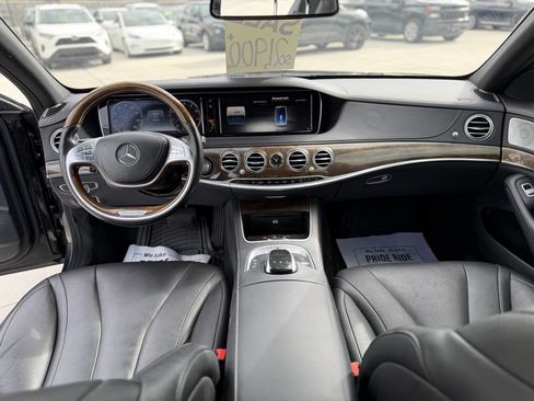 Used 2015 Mercedes-Benz S 550 4MATIC Sedan image 18