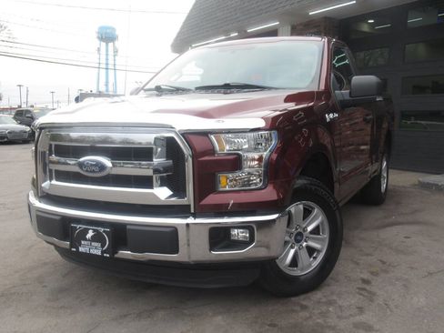 Used 2016 Ford F150 XLT w/ Equipment Group 301A Mid RWD image 29